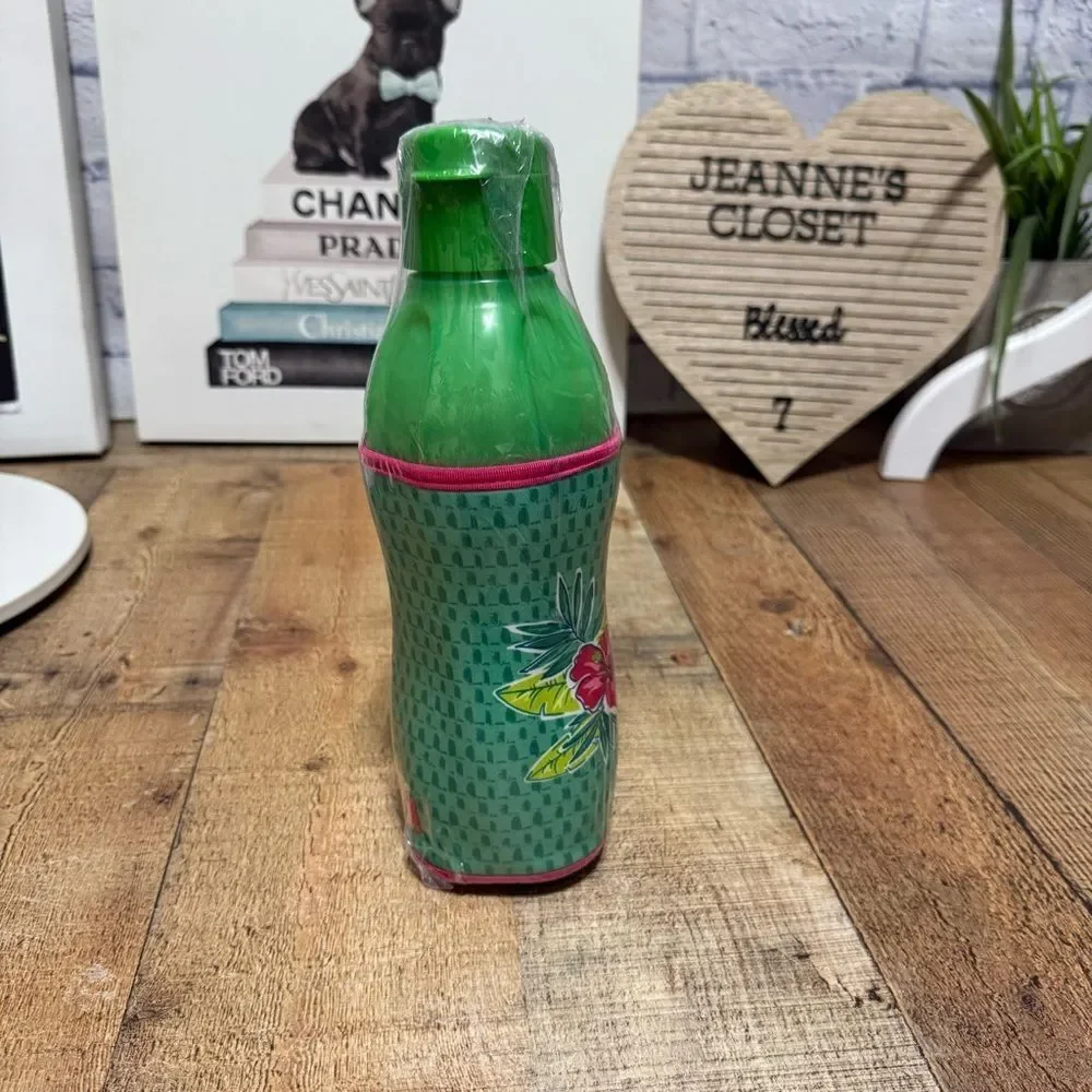 Tupperware 25 oz Pink Eco Water Bottle with Pink Green Neoprene Sleeve
